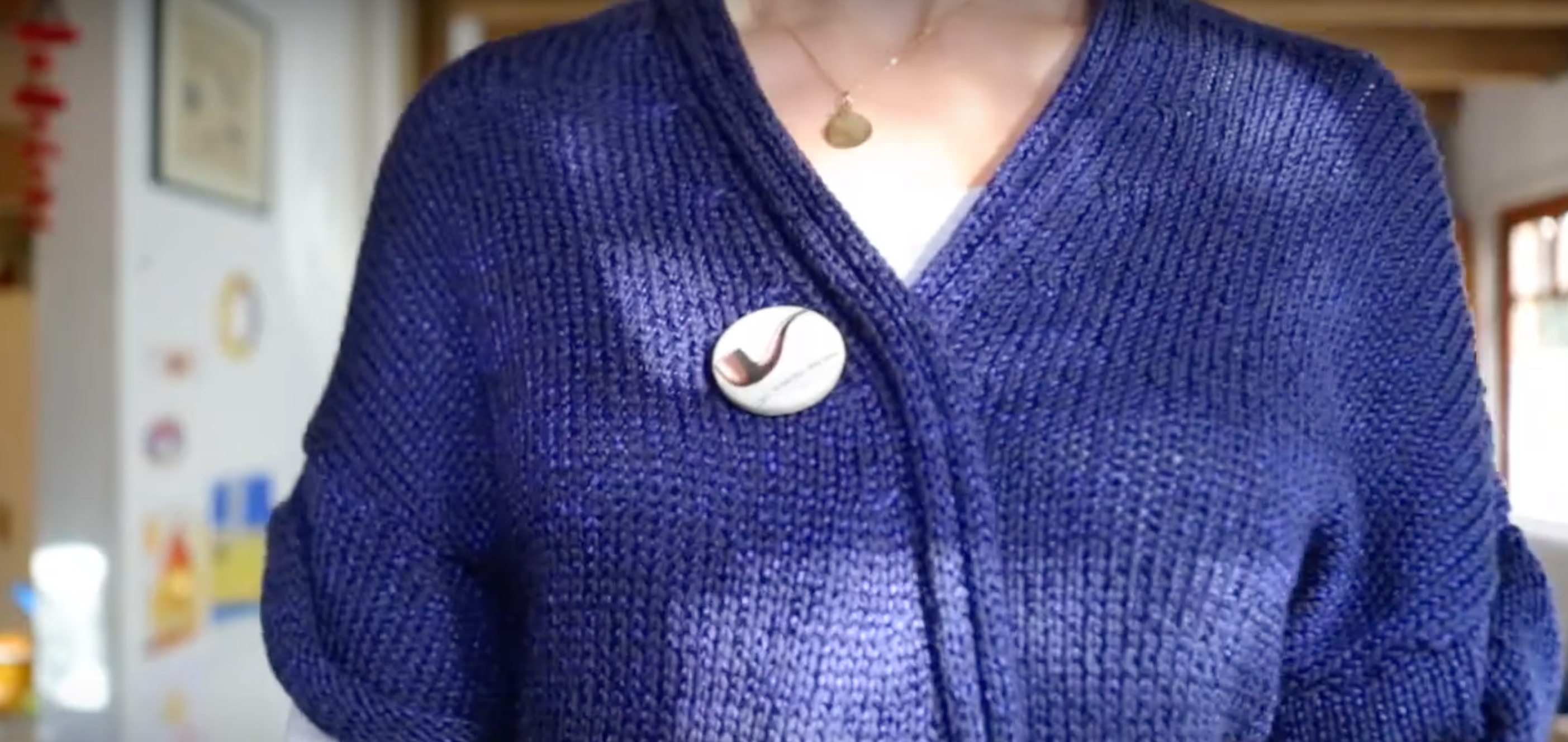 Cargar video: button art